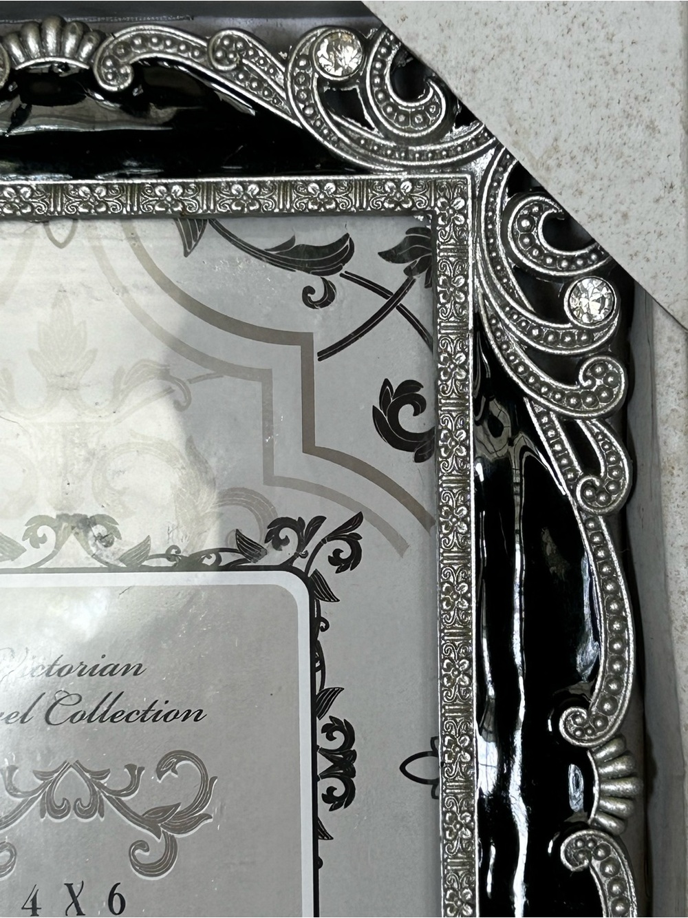 Victorian Jewel Collection 4x6 Picture Frame In Box Silver Black Rhinestone - Picture 3 of 5